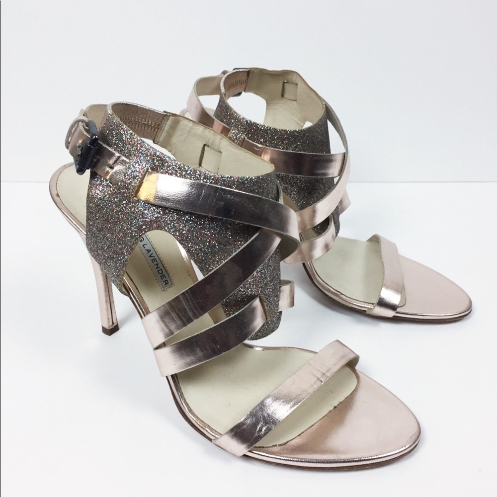 Vera wang lavendar “garmin” glitter sandal - Picture 2 of 3